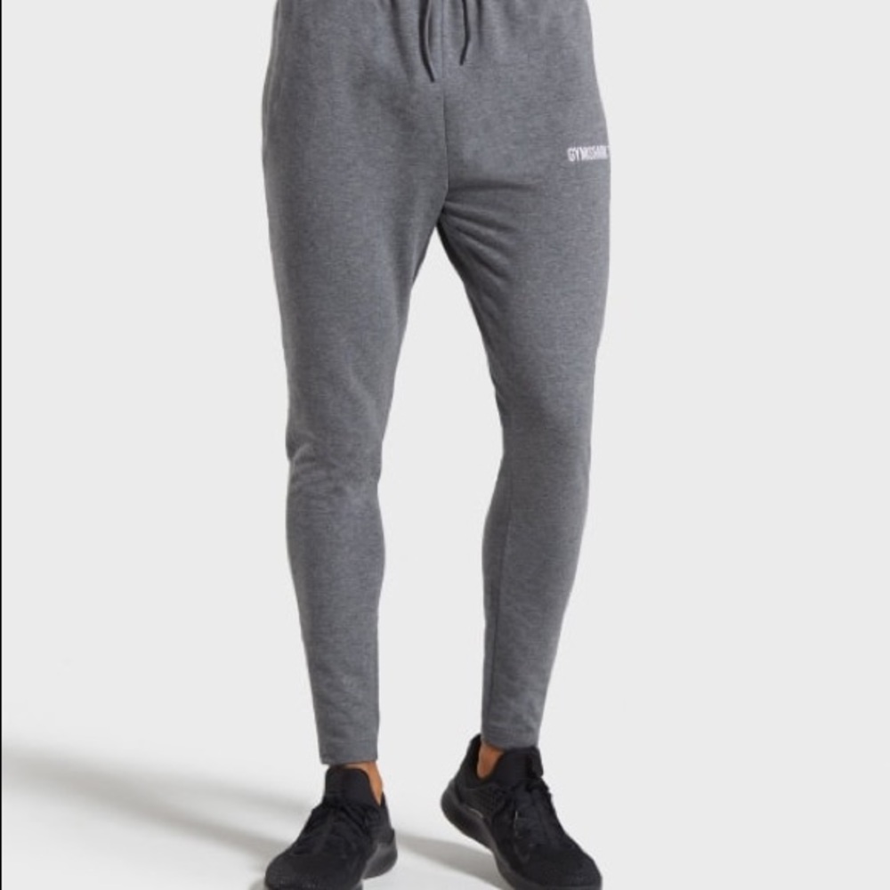 NWOT gymshark gray tapered bottoms
